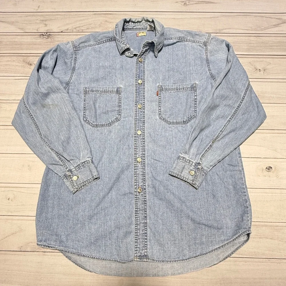 Levi's Denim Shirt Mens Medium Light Blue 60560-1315 Red Tab Cotton Long Sleeve